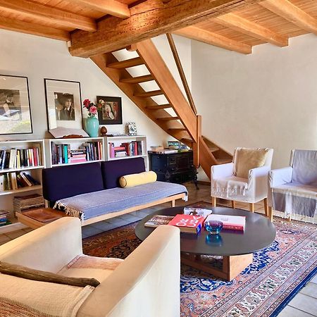 Gigny  La Cour Des Delices Bed & Breakfast エクステリア 写真
