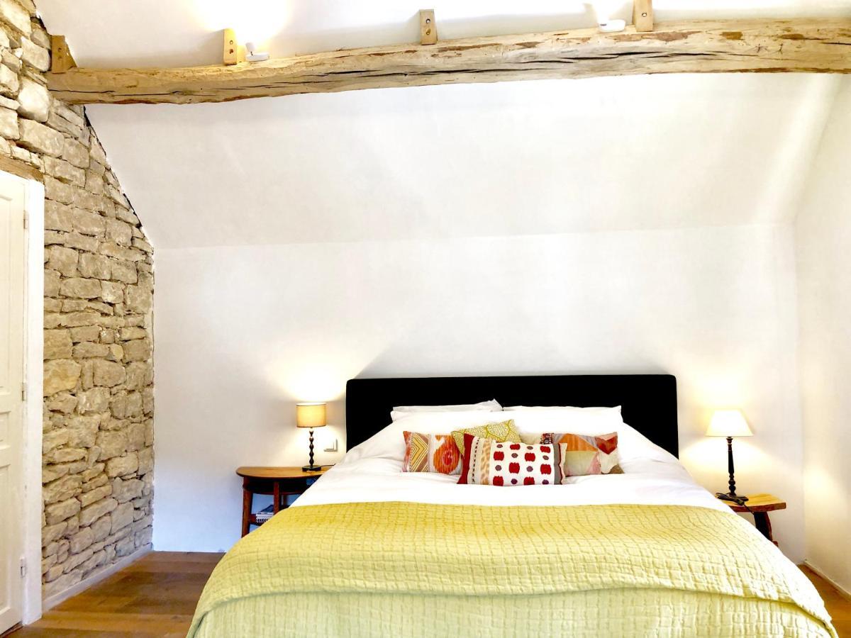 Gigny  La Cour Des Delices Bed & Breakfast エクステリア 写真