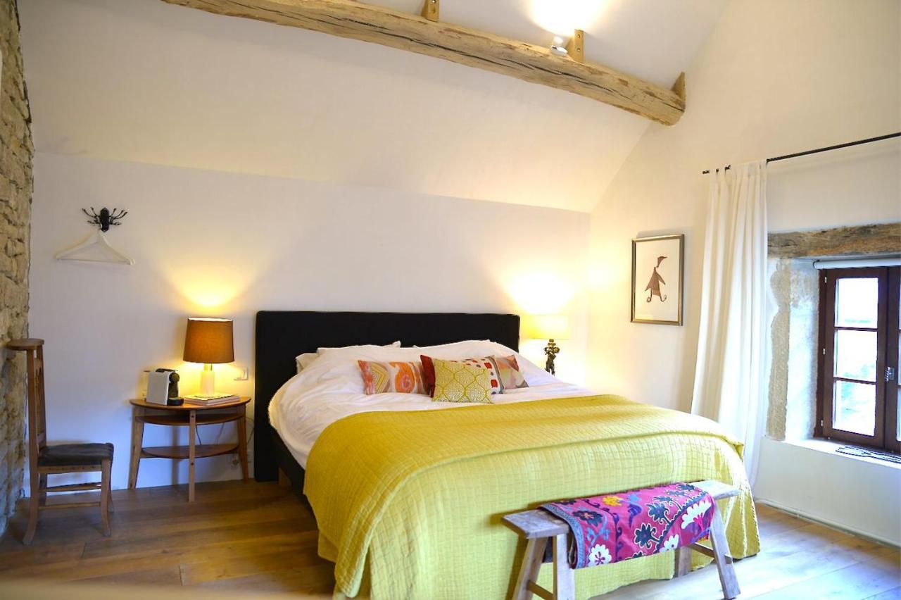 Gigny  La Cour Des Delices Bed & Breakfast エクステリア 写真